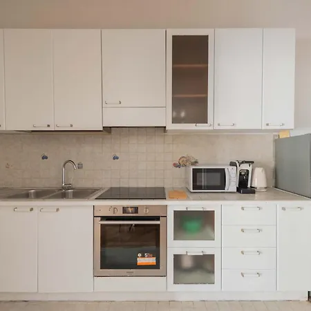 Suityrhome San Giovanni 11 * Rom