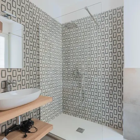 Suityrhome San Giovanni 11 Διαμέρισμα *