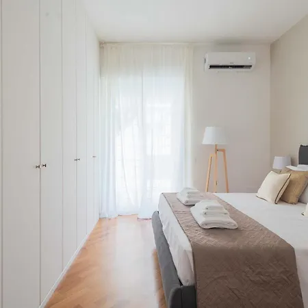 Suityrhome San Giovanni 11 Apartment *